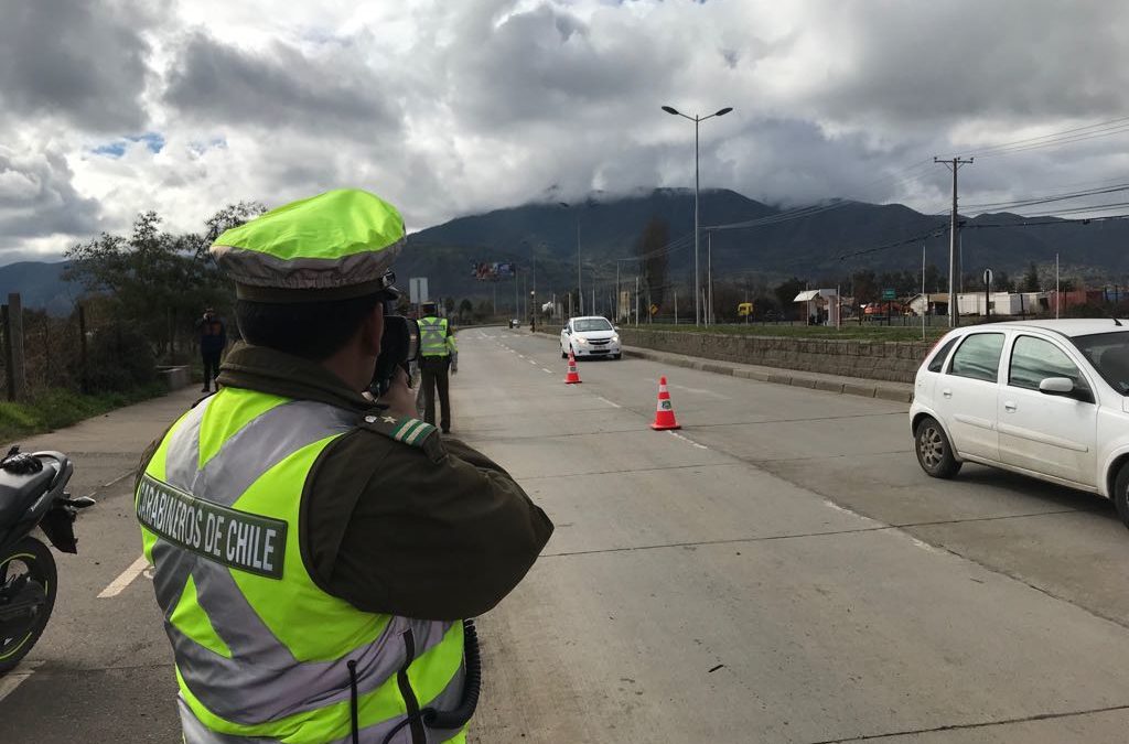 Carabineros realizan controles ante nueva ley de reducción de velocidad urbana