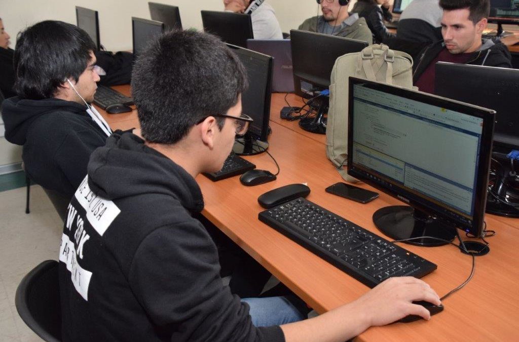 Talleres gratuitos para interesados en el área Informática