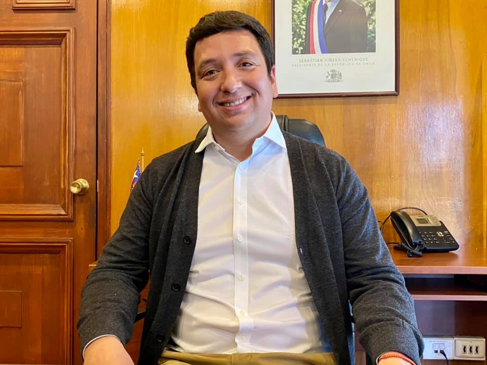 Gonzalo López asume como Alcalde de Machali